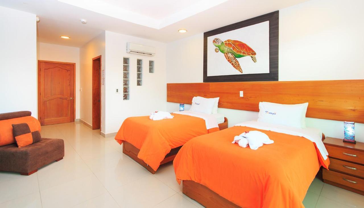Galapagos Tortuga Bay Hotel Puerto Ayora  Esterno foto